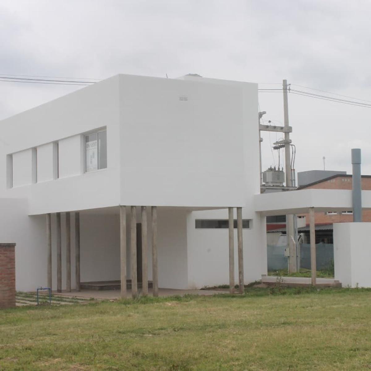 Barrio Privado Altos del Cebil 2 casa dos plantas a estrenar — foto 2
