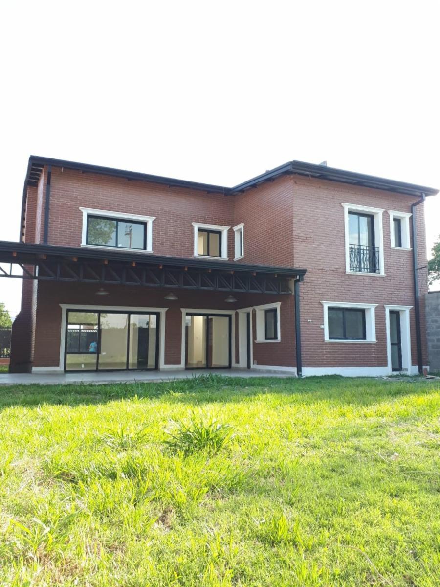 Casa en Venta - Los Ceibos 1400 - Yerba Buena