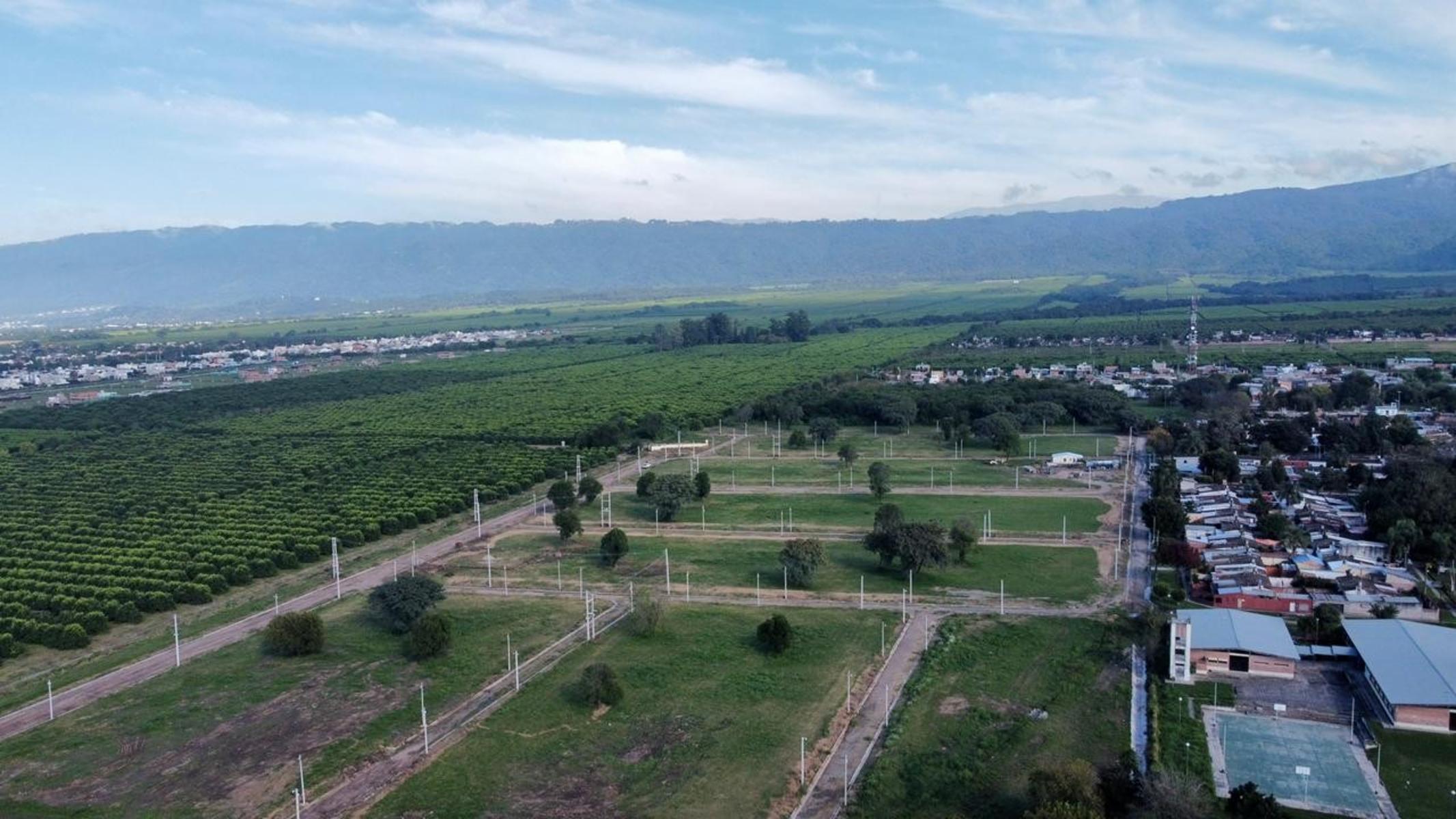 Loteo La TOMA , en cercania de Yerba buena, terrenos de 10 x 30 mts, apto para procrear, se reciben vehiculos. — foto 6