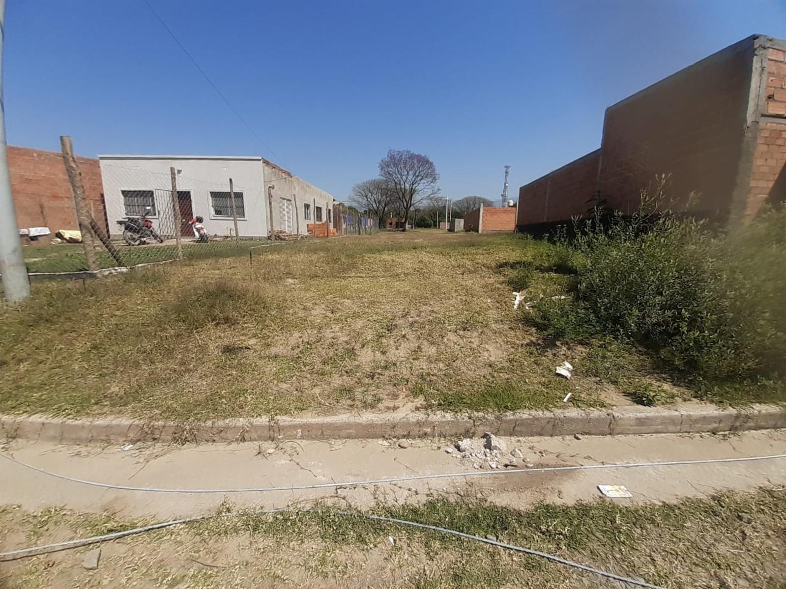 Loteo La TOMA , en cercania de Yerba buena, terrenos de 10 x 30 mts, apto para procrear, se reciben vehiculos. — foto 9