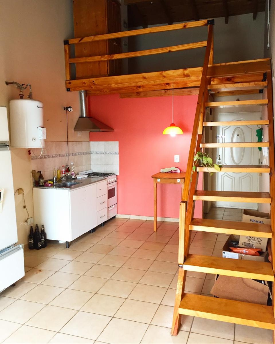 VENTA IMPECABLE MONOAMBIENTE C/ ENTREPISO Y COCHERA DESCUBIERTA. CALLE ECHAGÜE 32. A 50M DE AV. RIVADAVIA Y 500M DE ESTACIÓN MORÓN. — foto 5
