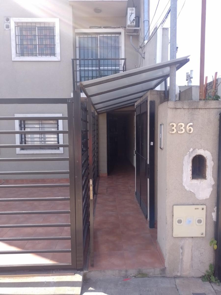 ALQUILER DEPTO. 1 AMB. 1 ER. PISO AL FRENTE EXCELENTE ZONA - MORÓN - CON GAS NATURAL - 8
