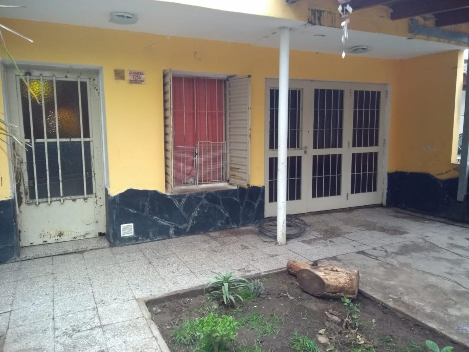 Ref. #436590 - VENDO O PERMUTO CASA DE 4 DORMITORIOS EN BARRIO PARQUE LICEO 3 SECCIÓN — foto 2