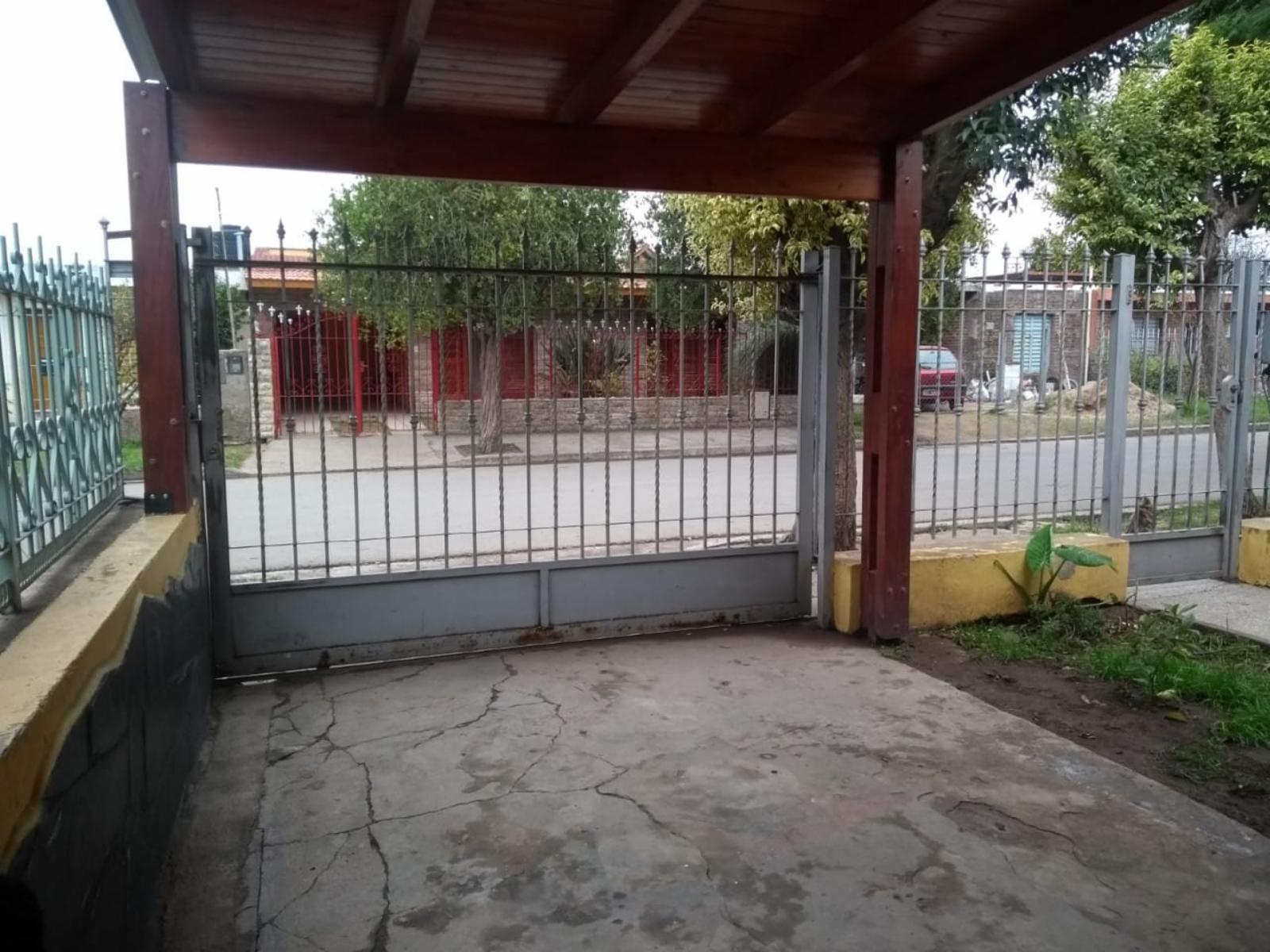 Ref. #436590 - VENDO O PERMUTO CASA DE 4 DORMITORIOS EN BARRIO PARQUE LICEO 3 SECCIÓN — foto 4