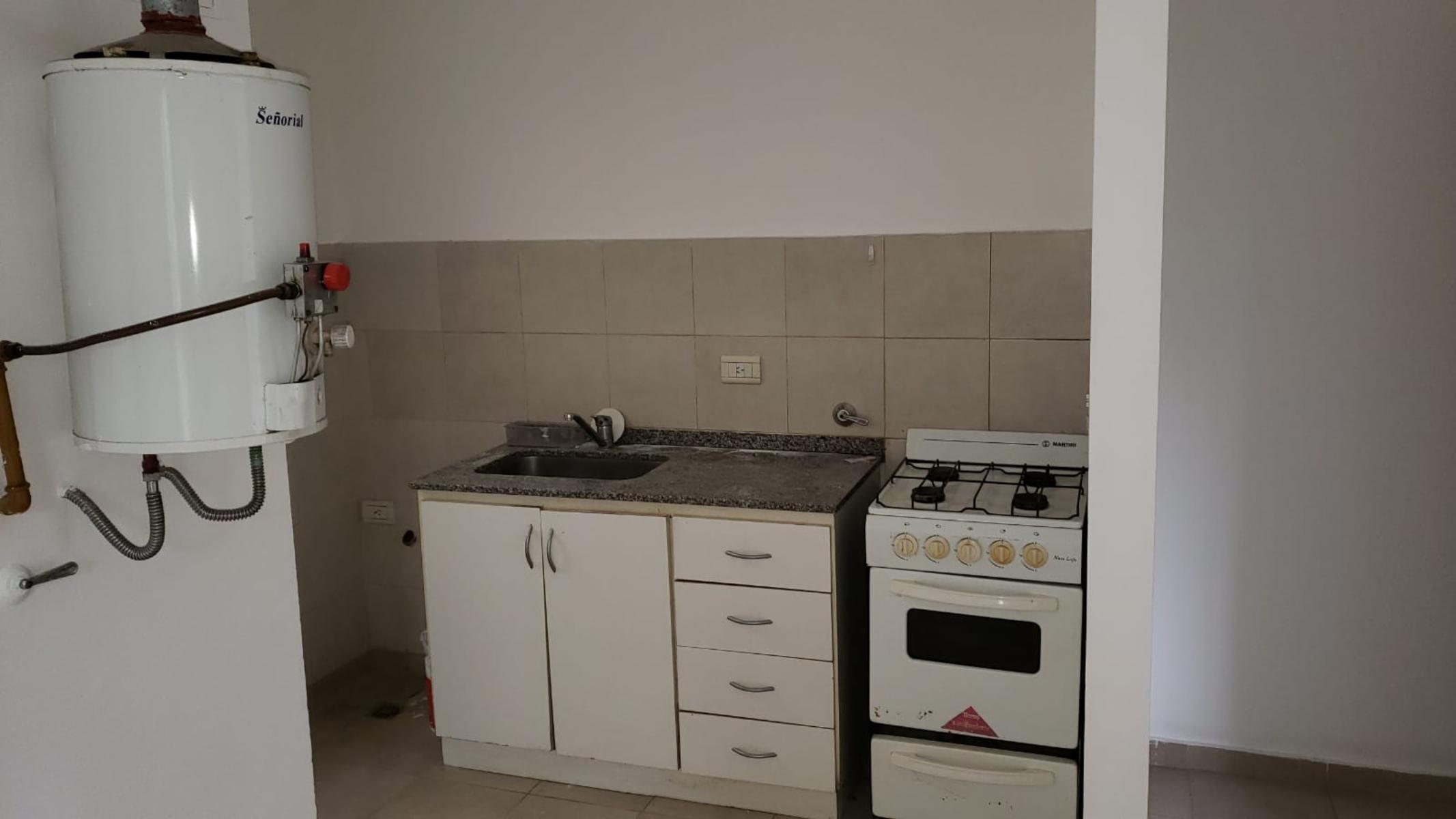 EN VENTA depto con cochera — foto 2