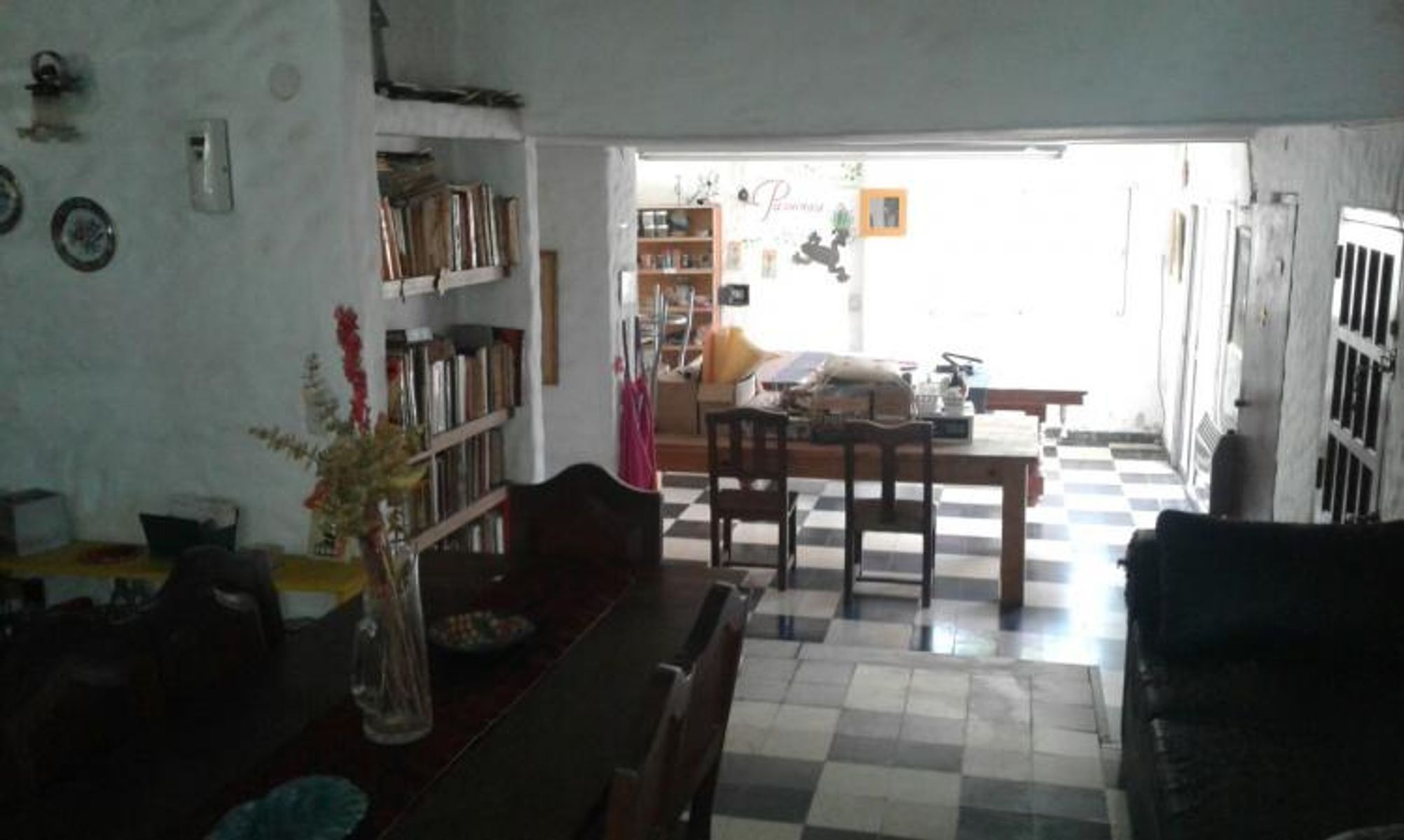 VENDO AMPLIA PROPIEDAD EN RIO CUARTO