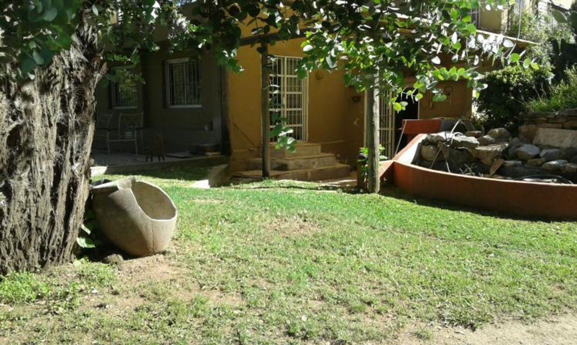 VENDO AMPLIA PROPIEDAD EN RIO CUARTO — foto 4