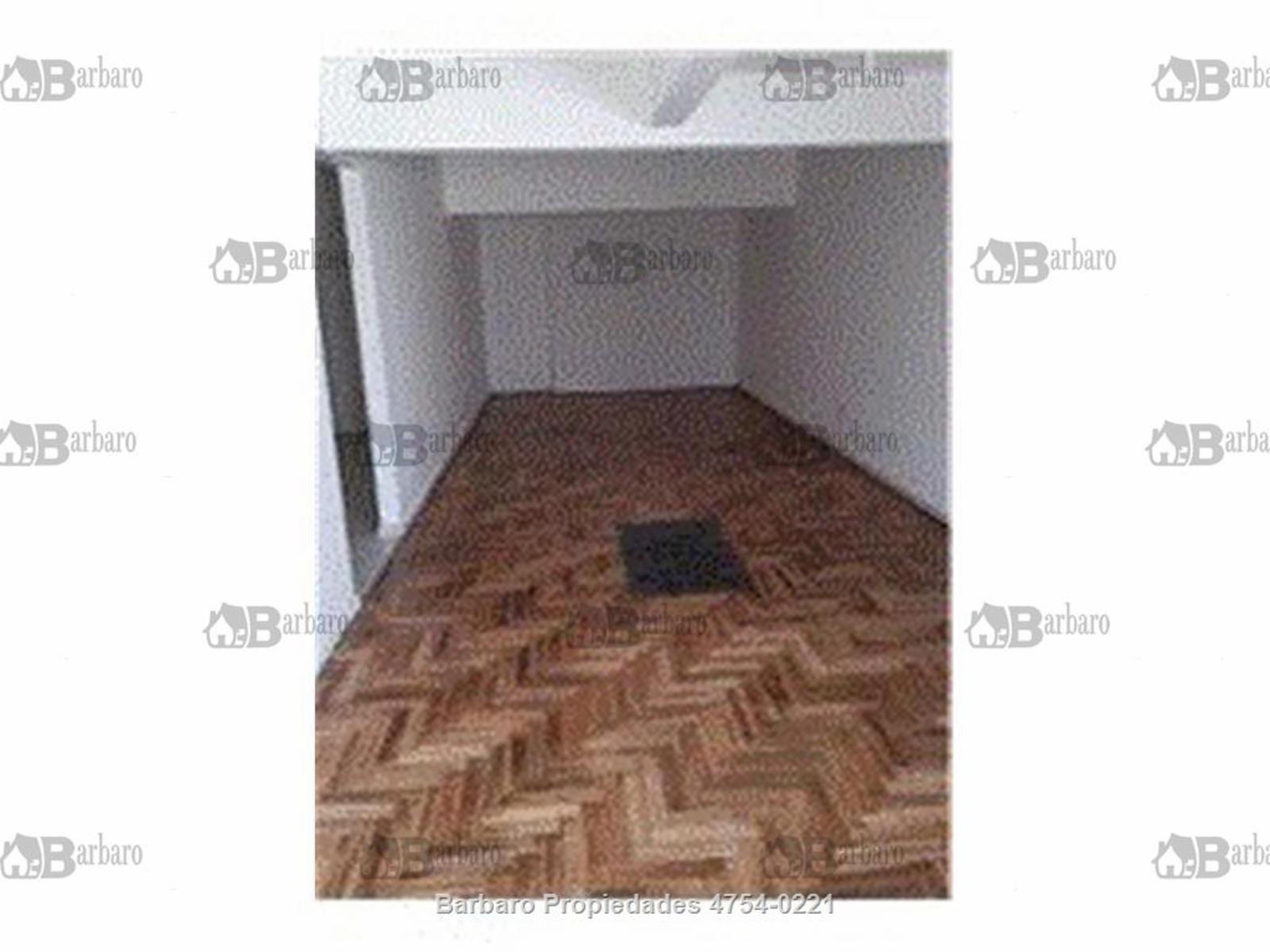 Barbaro Vende Departamento en San Martin Centro muy buen estado — foto 2