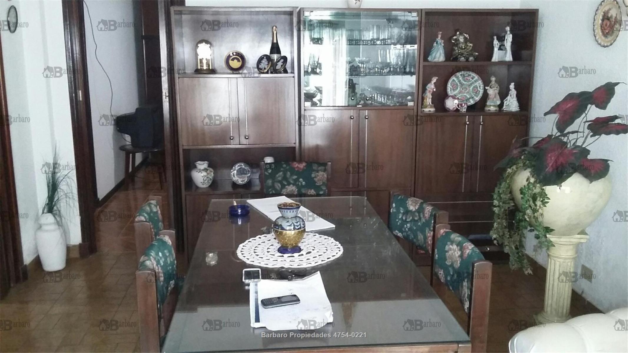 Barbaro Vende tipo casa en San Martin