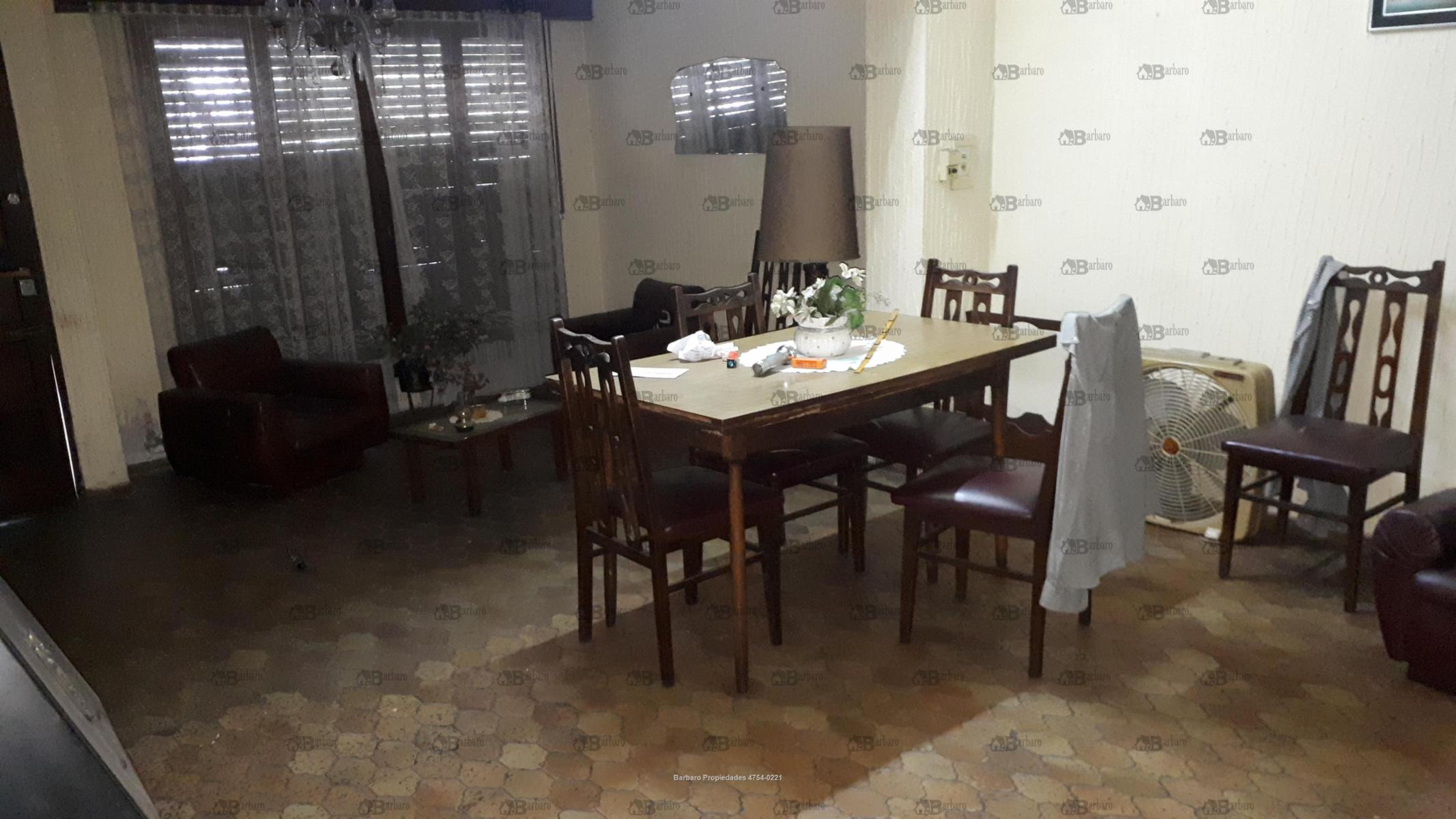 Barbaro Vende Tipo casa en San Martin