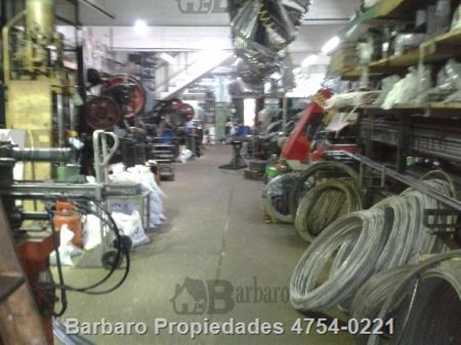 Barbaro Vende Galpon en San Martin - 1