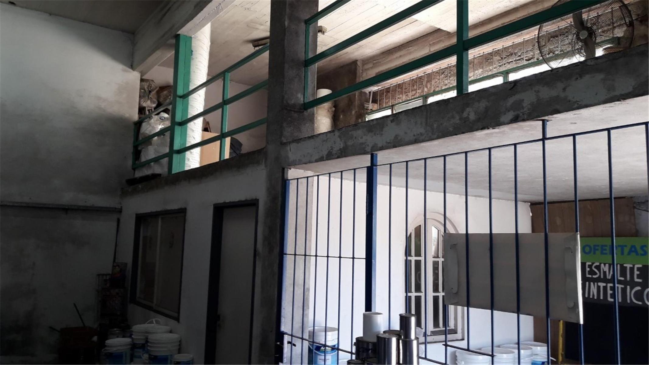 Barbaro Vende galpon con vivienda en San Martin — foto 3