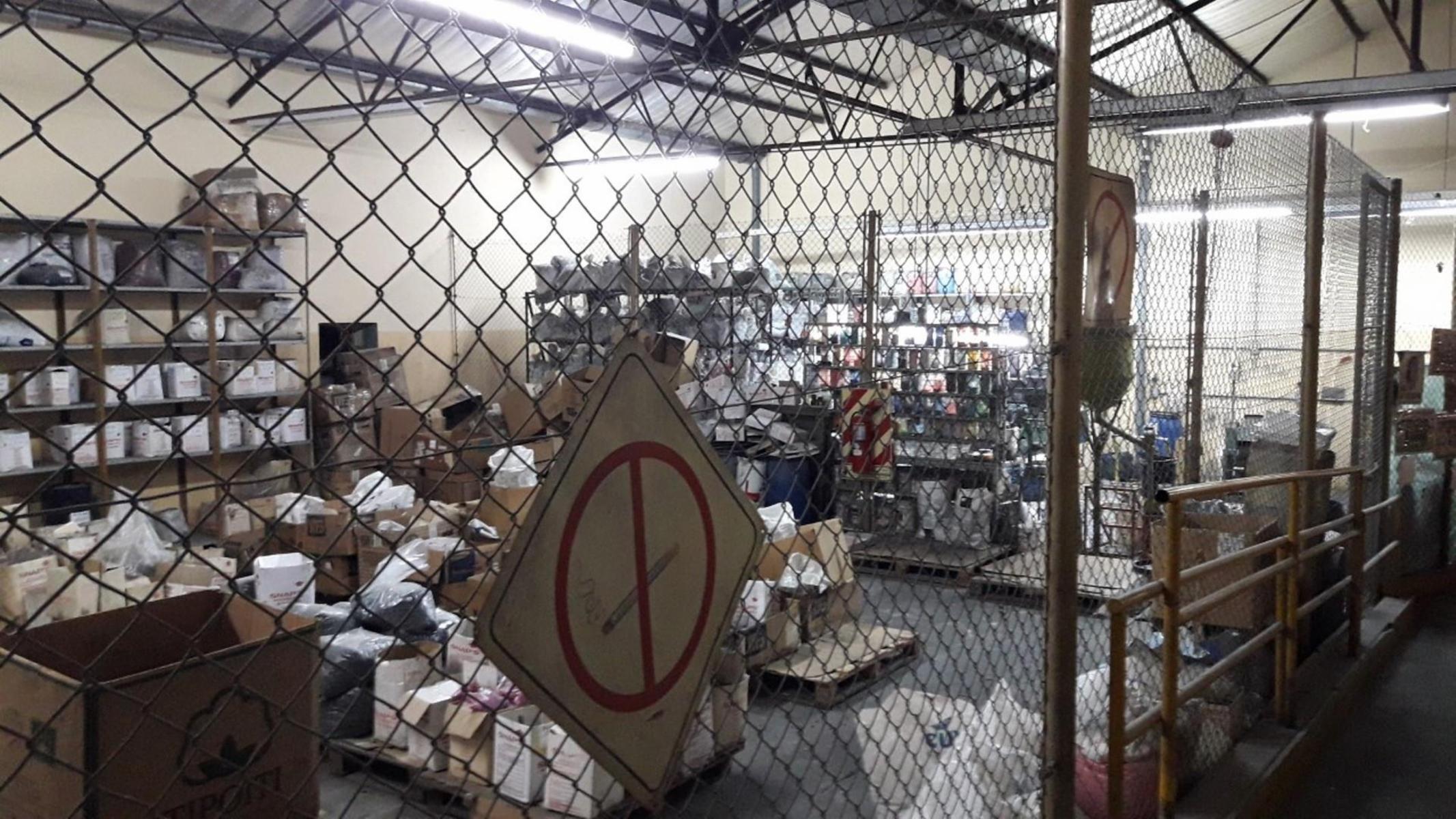 Barbaro Vende galpon en San Martin — foto 7