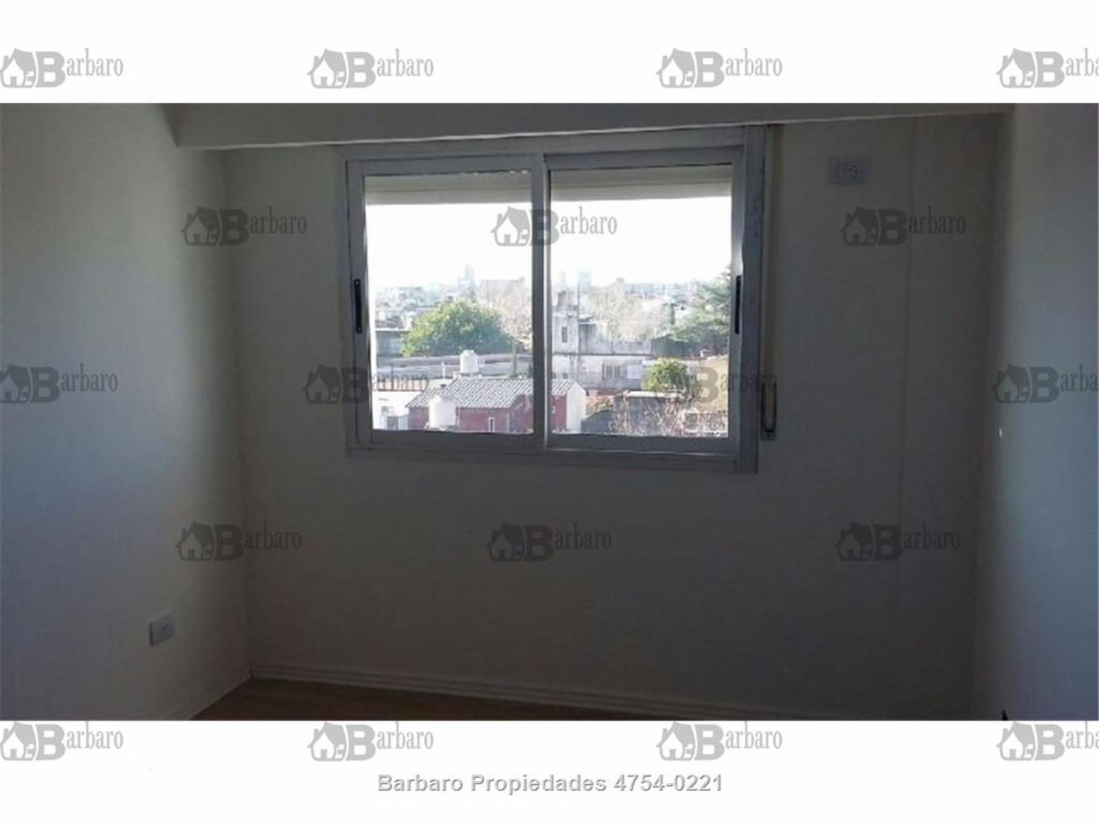 barbaro Vende Departamento en tres de febrero — foto 4