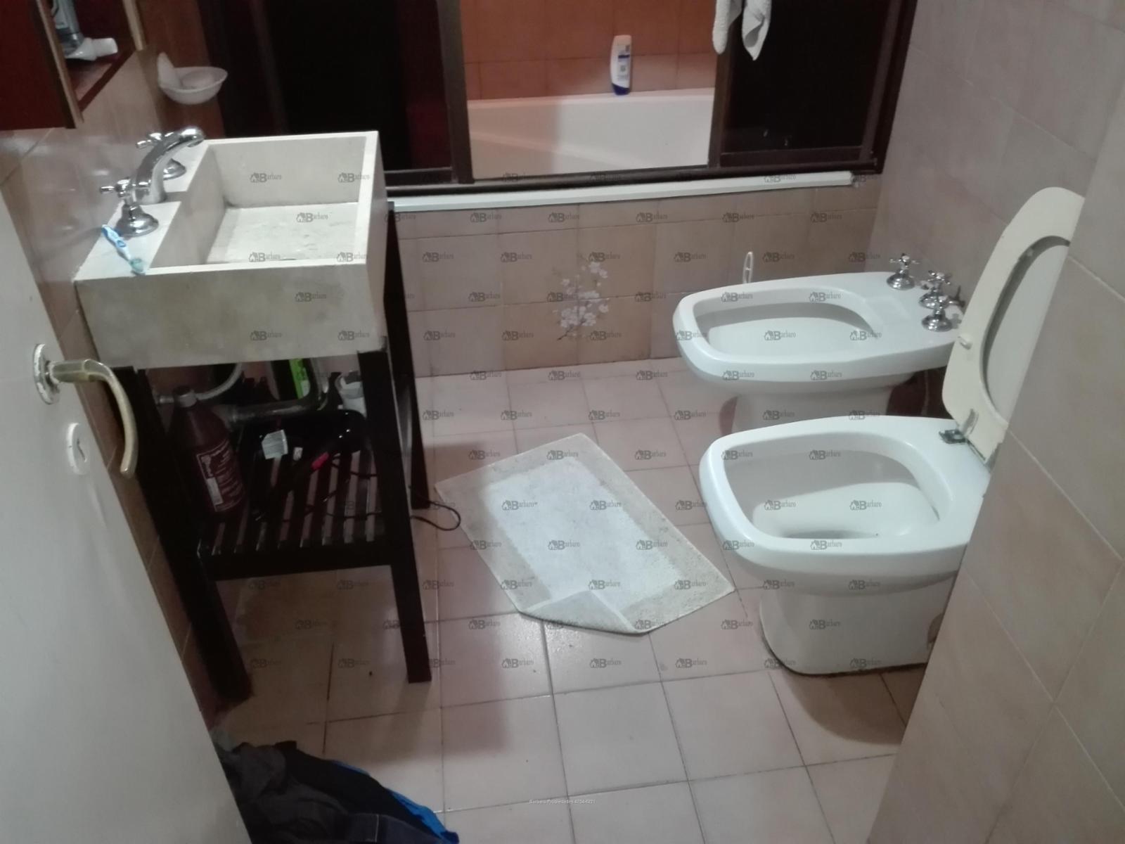 Barbaro Vende Chalet en San Martin — foto 2