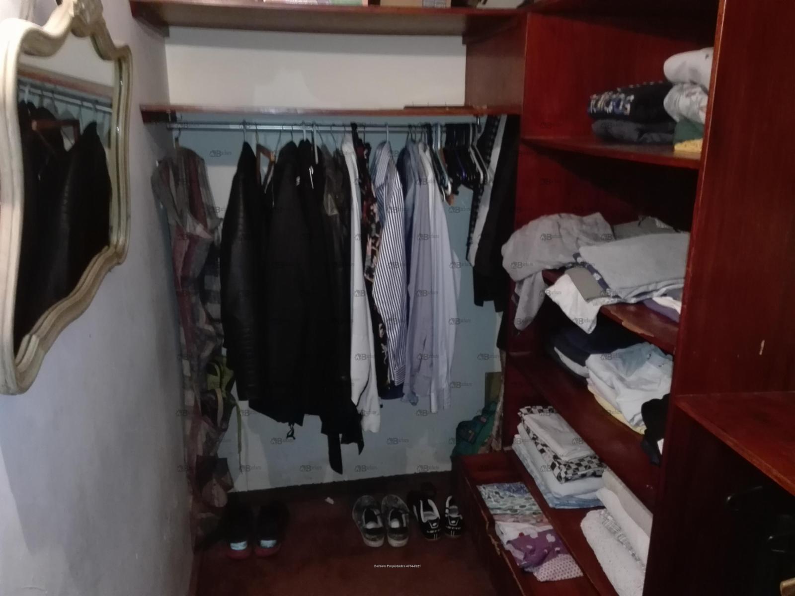 Barbaro Vende Chalet en San Martin — foto 3