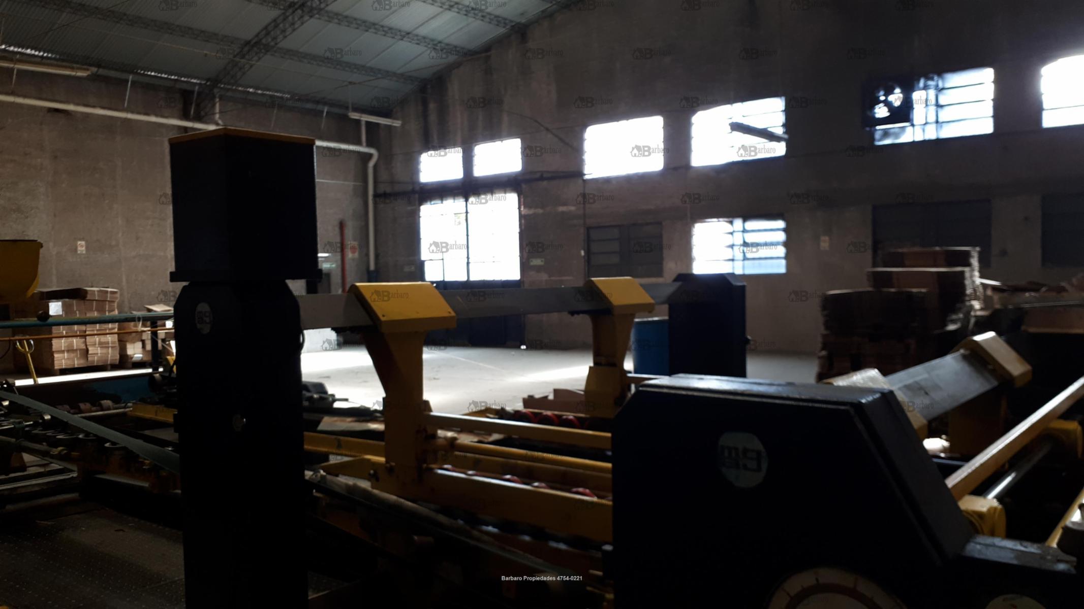 BARBARO VENDE GALPON EN SAN MARTIN — foto 8