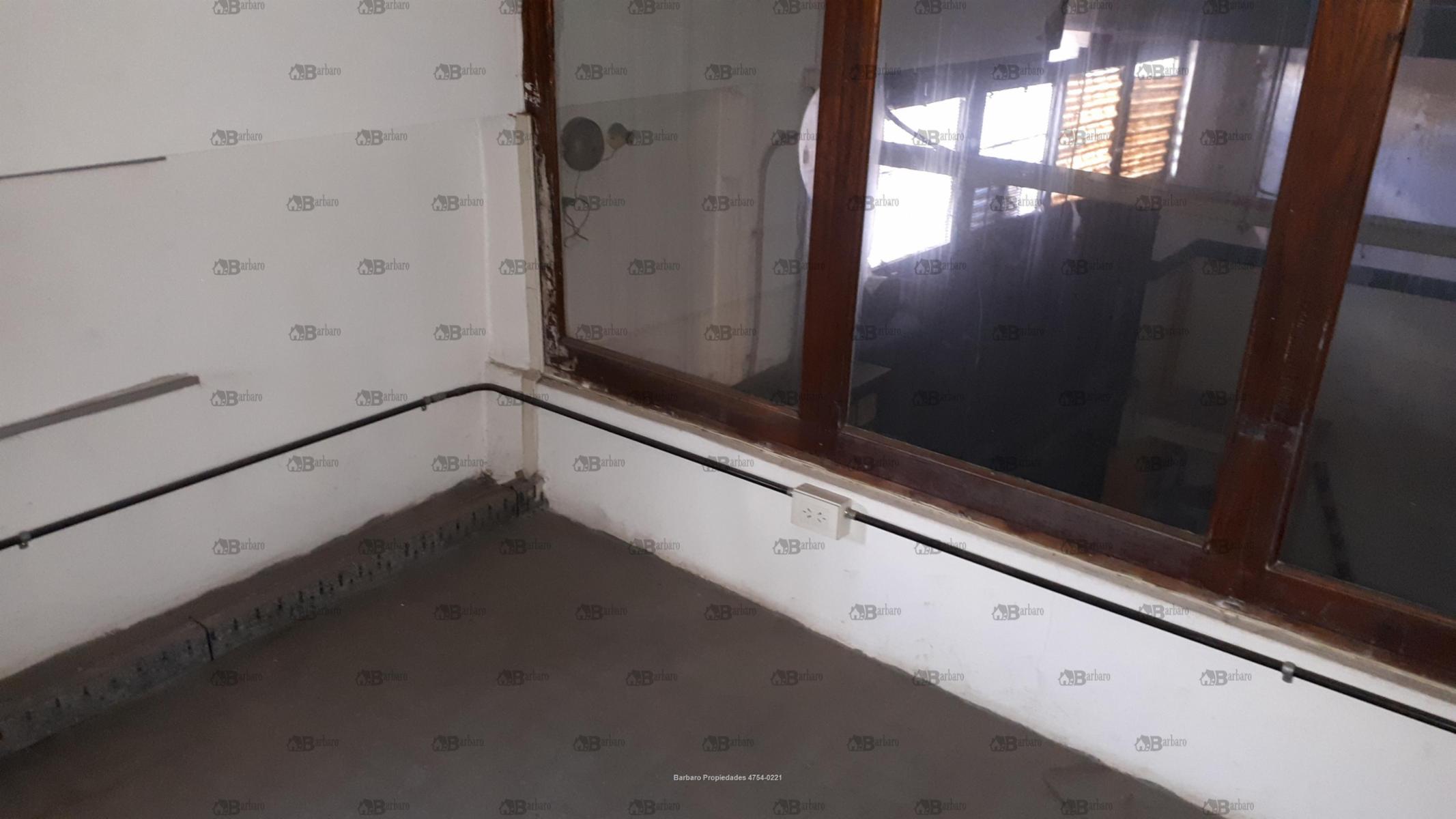 BARBARO VENDE GALPON EN VILLA LYNCH SAN MARTIN — foto 11