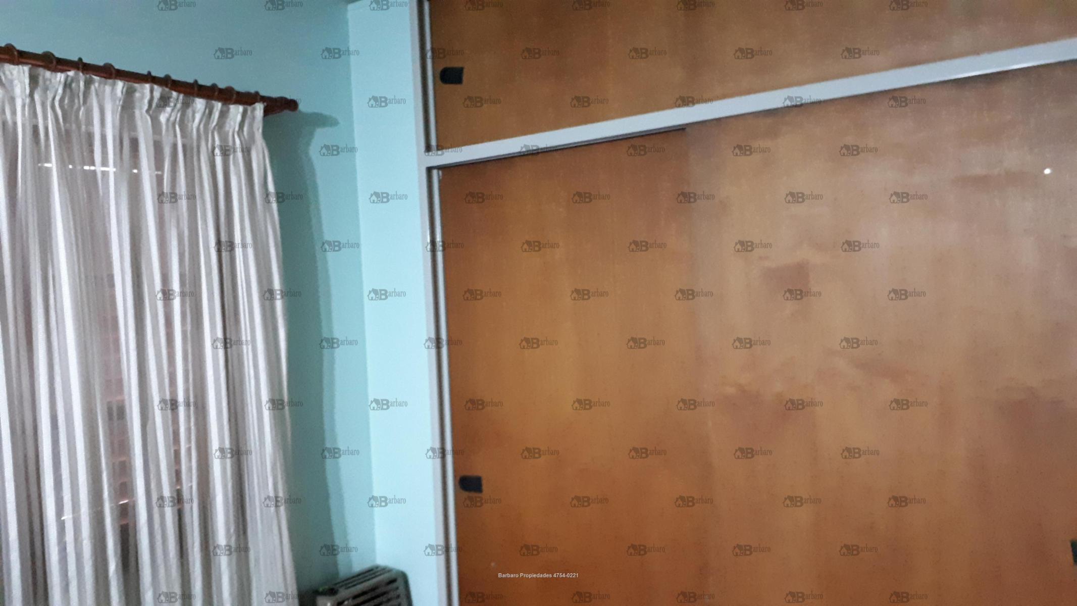 BARBARO VENDE DUPLEX EN EL CENTRO DE SAN MARTIN — foto 8