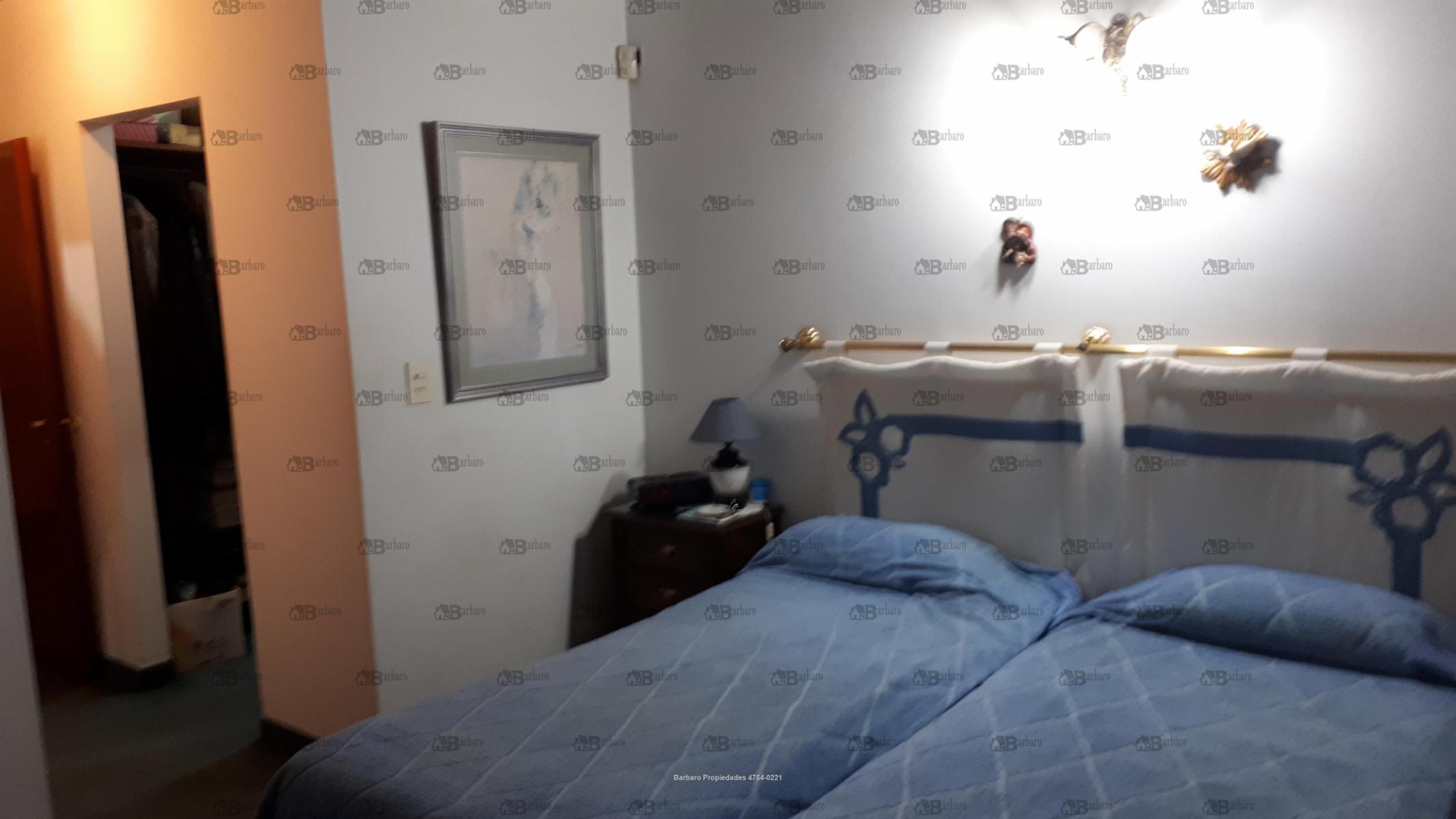 BARBARO VENDE DUPLEX EN EL CENTRO DE SAN MARTIN — foto 13