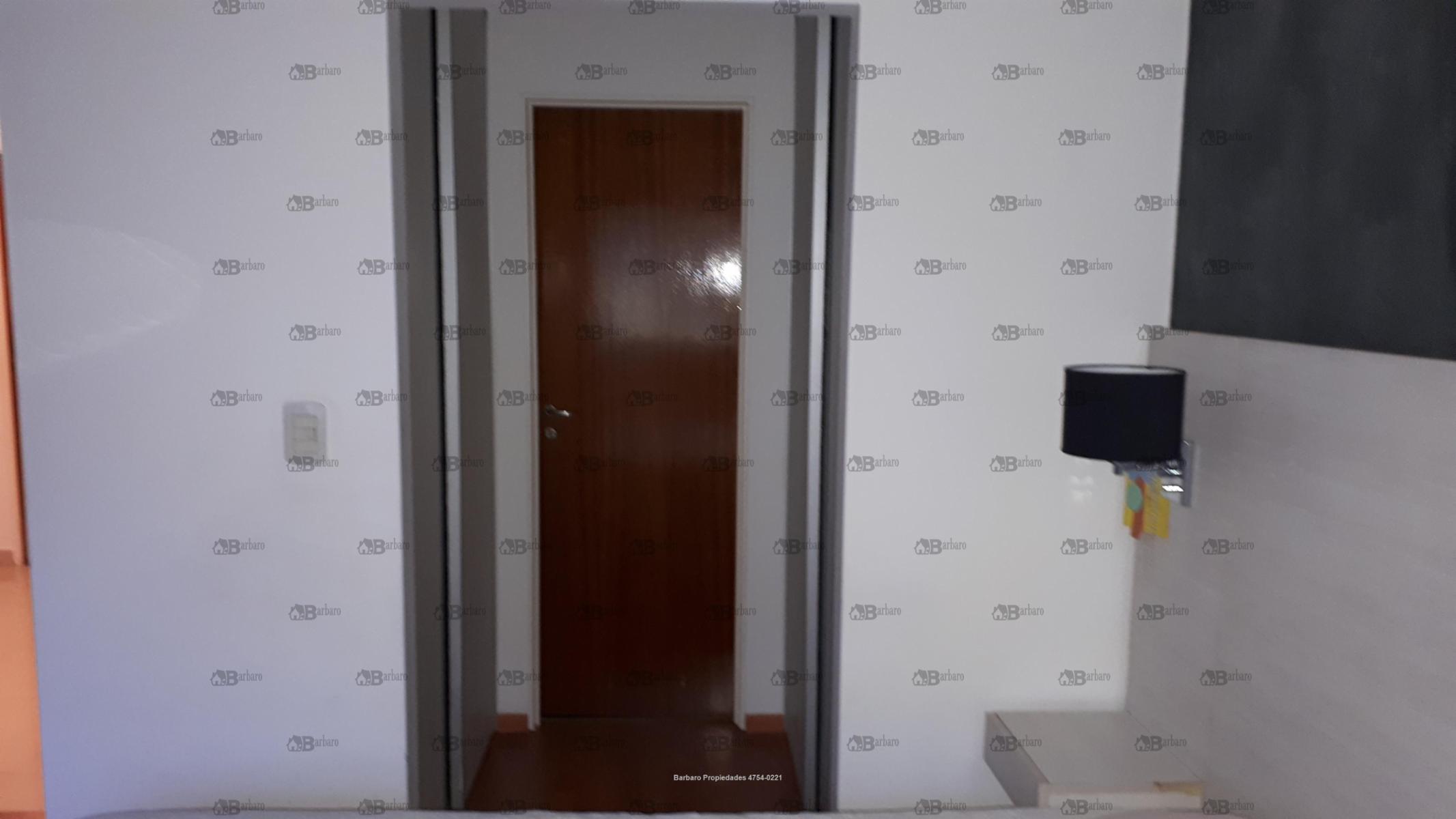 BARBARO VENDE DEPERTAMENTO DE CATEGORIA CON COCHERA EN EL CENTRO DE SAN MARTIN — foto 8