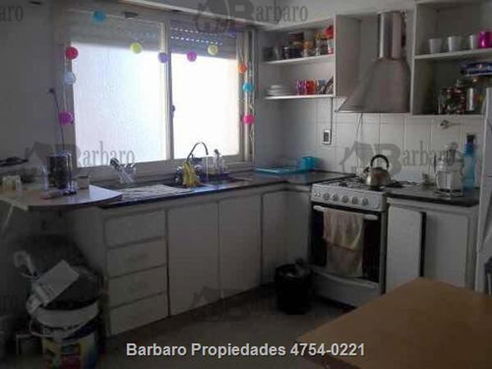 BARBARO VENDE DEPARTAMENTO EN EL CENTRO DE SAN MARTIN — foto 2