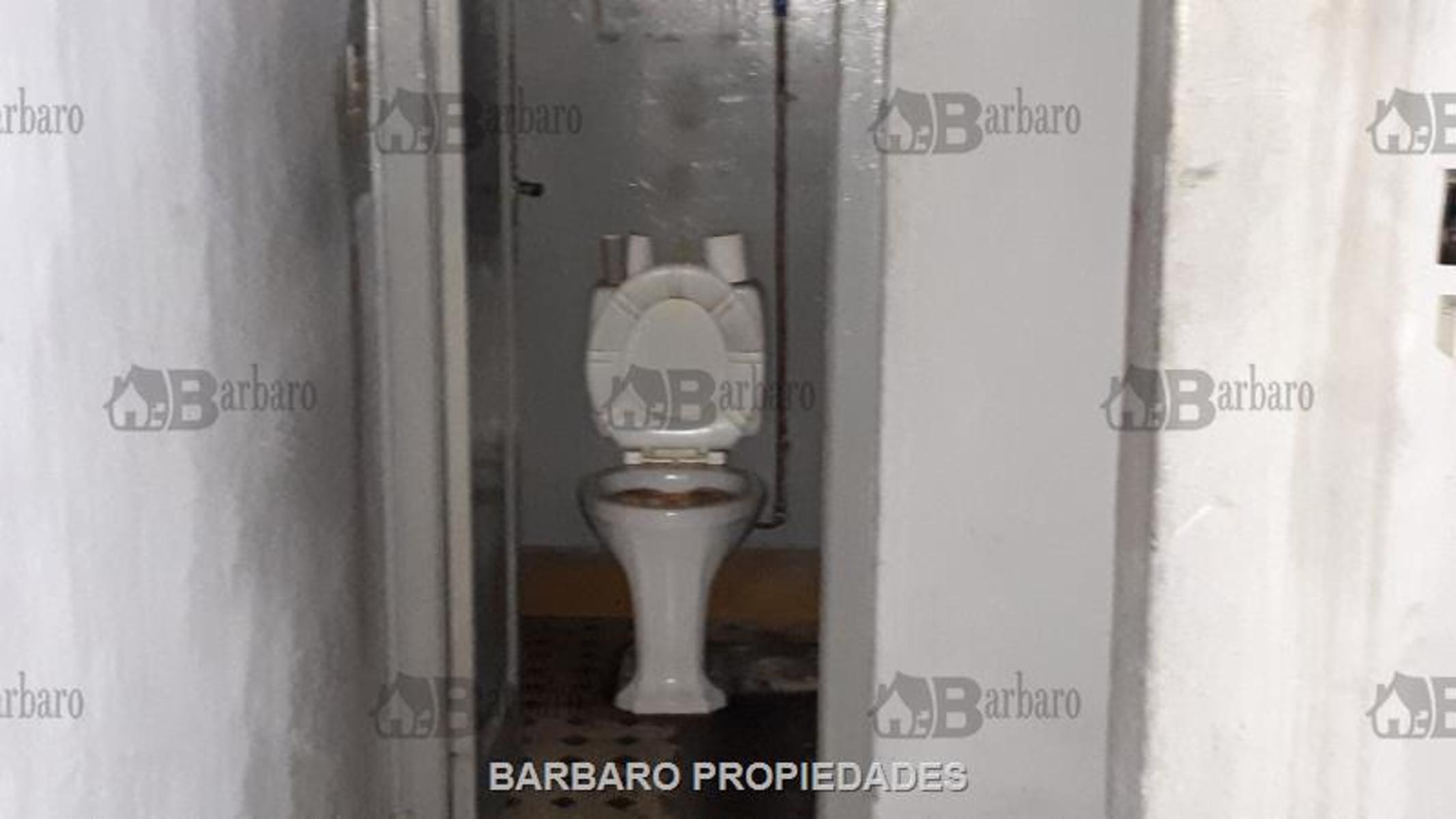 BARBARO VENDE GALPON VILLA MAIPU DE SAN MARTIN — foto 4