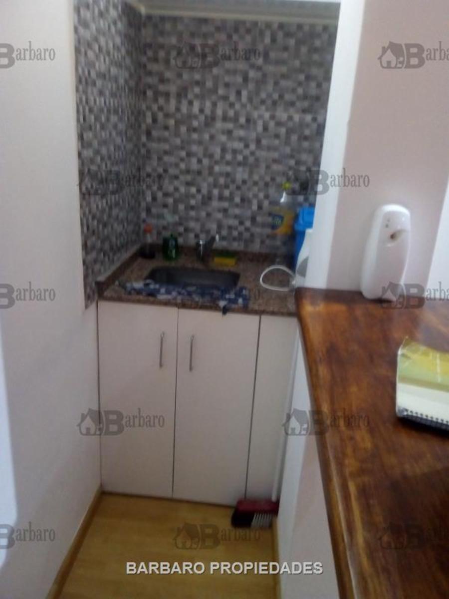 Barbaro Vende departamento en el Centro de San Martin — foto 5