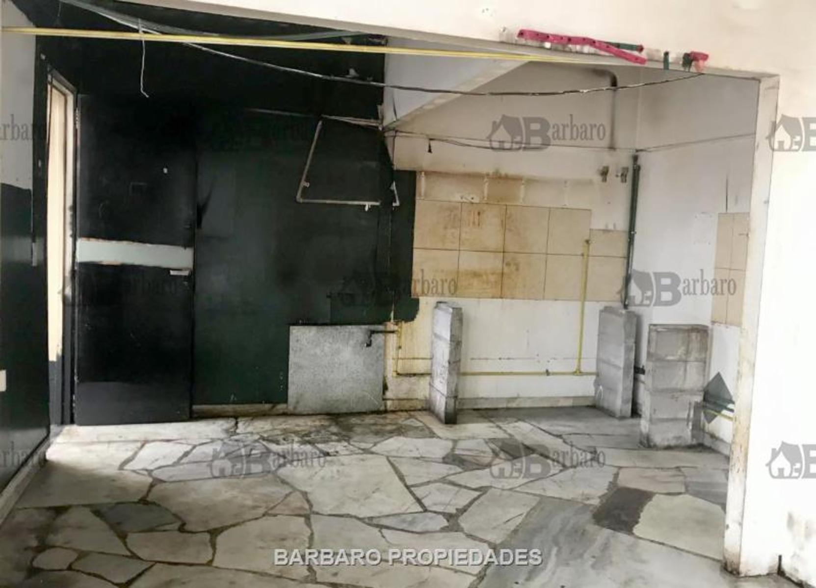 BARBARO VENDE LOCAL EN EL CENTRO DE SAN MARTIN — foto 5