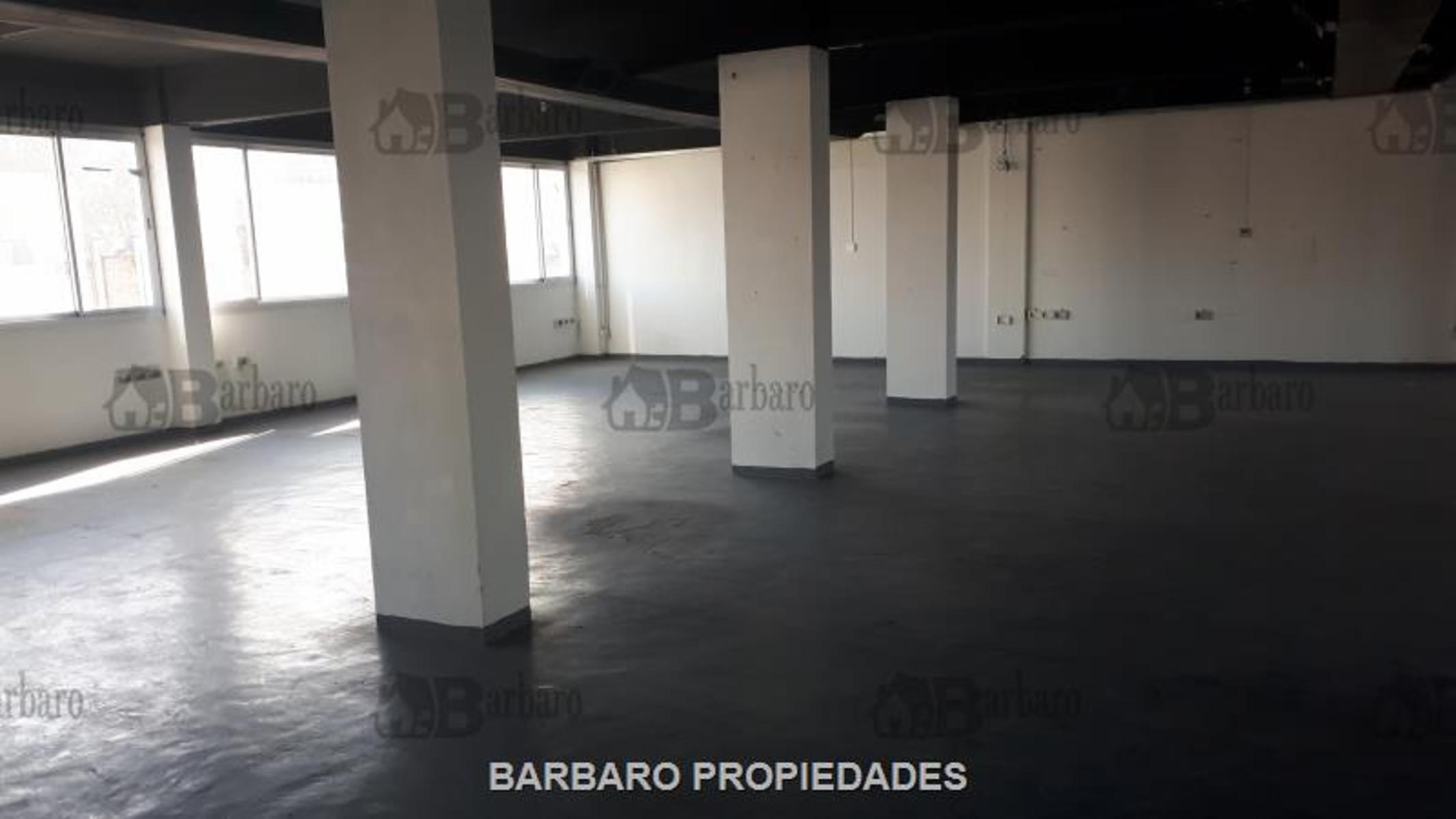 BARBARO ALQUILA LOCALES EN SAN MARTIN CENTRO — foto 13