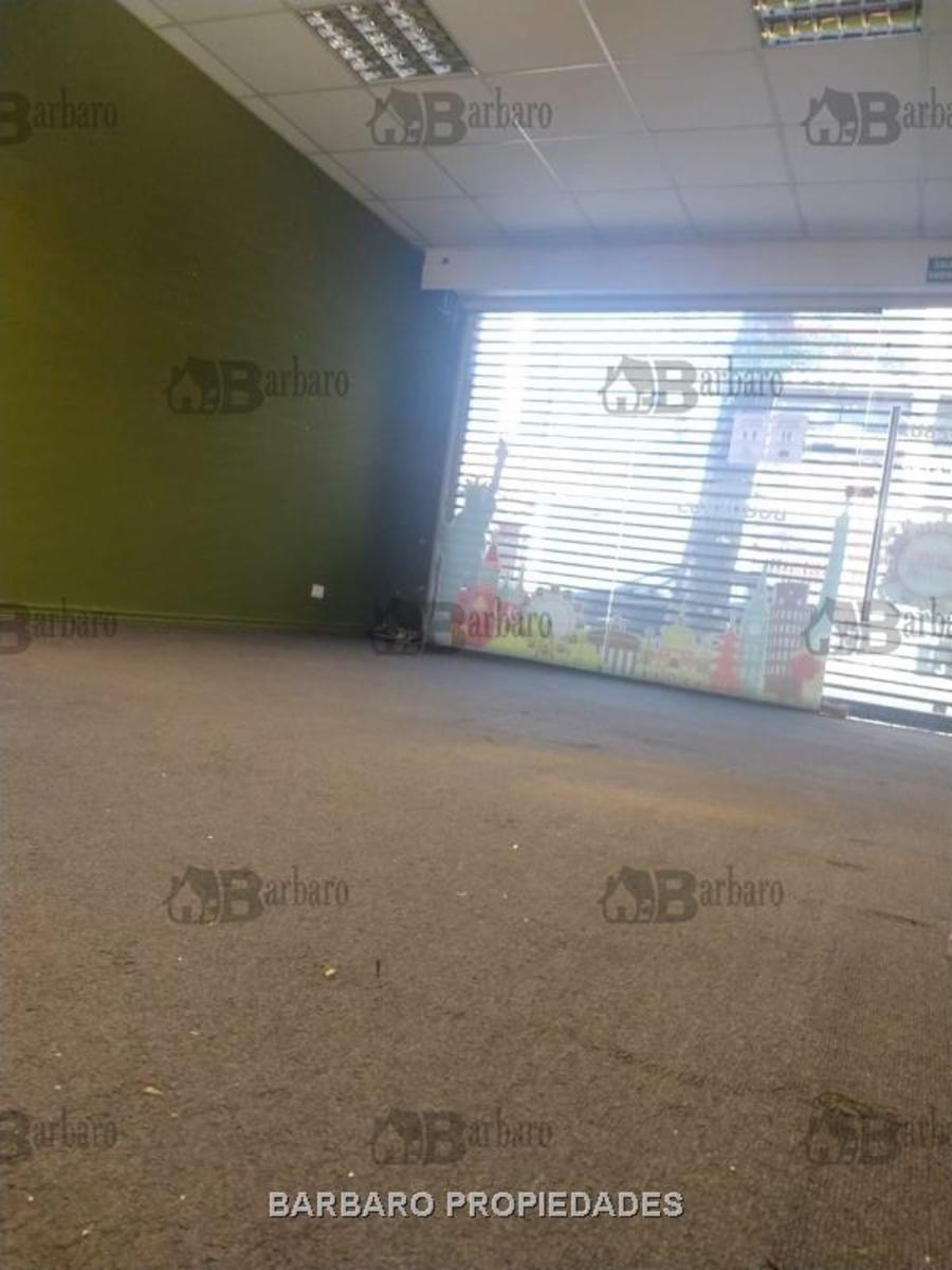 Barbaro alquila Local a metros de la plaza San Martin — foto 3