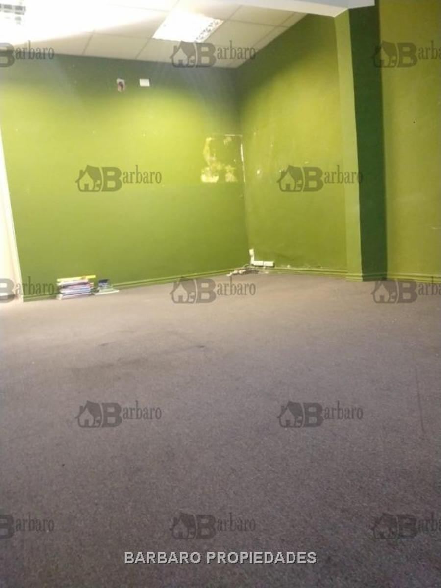 Barbaro alquila Local a metros de la plaza San Martin — foto 6