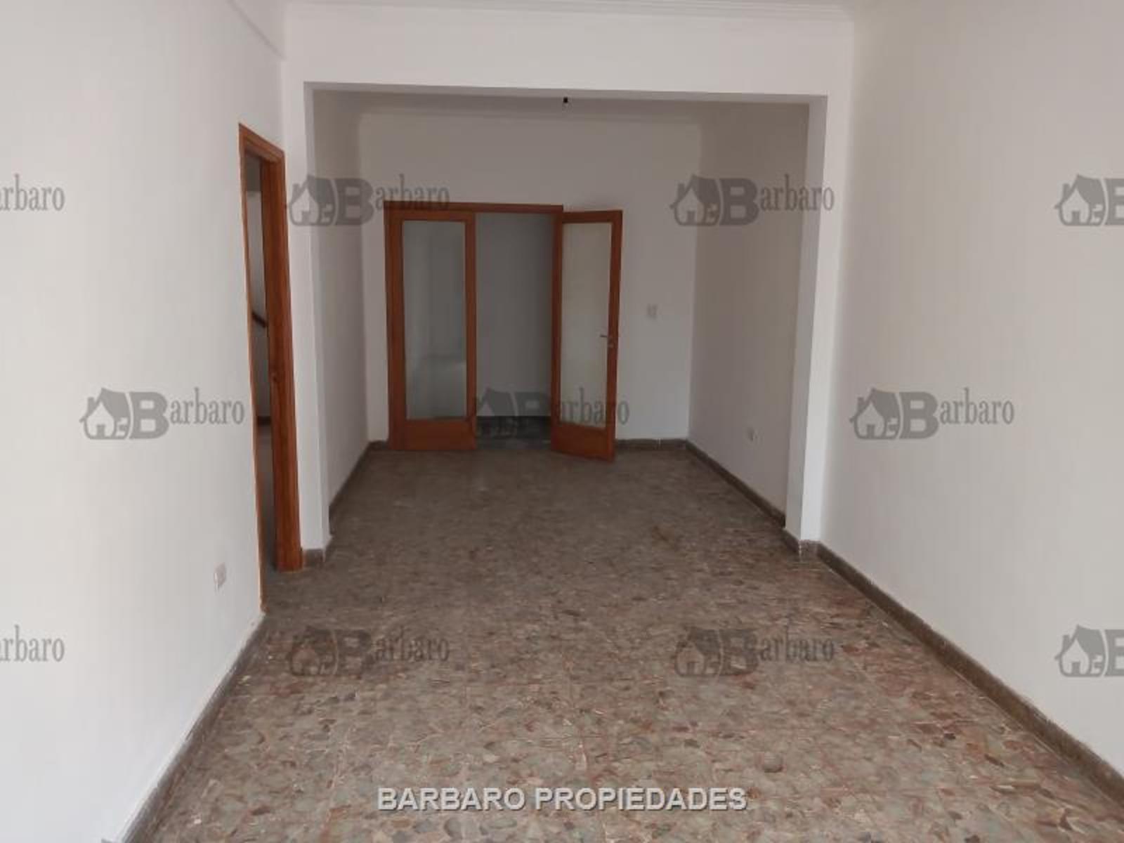BARBARO VENDE DEPARTAMENTO EN SAN MARTIN CENTRO