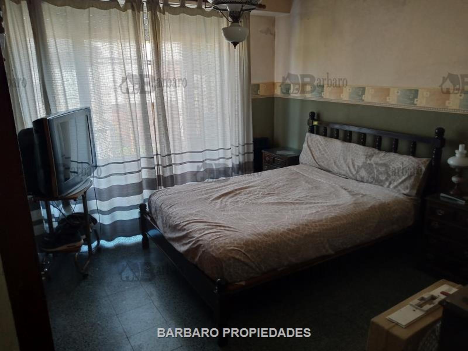 BARBARO VENDE GALPON CON VIVIENDA EN SAN ANDRES - 1