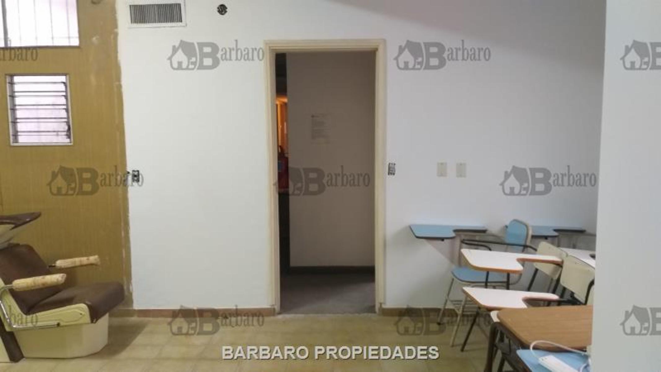 BARBARO ALQUILA OFICINA EN SAN MARIN CENTRO - 18