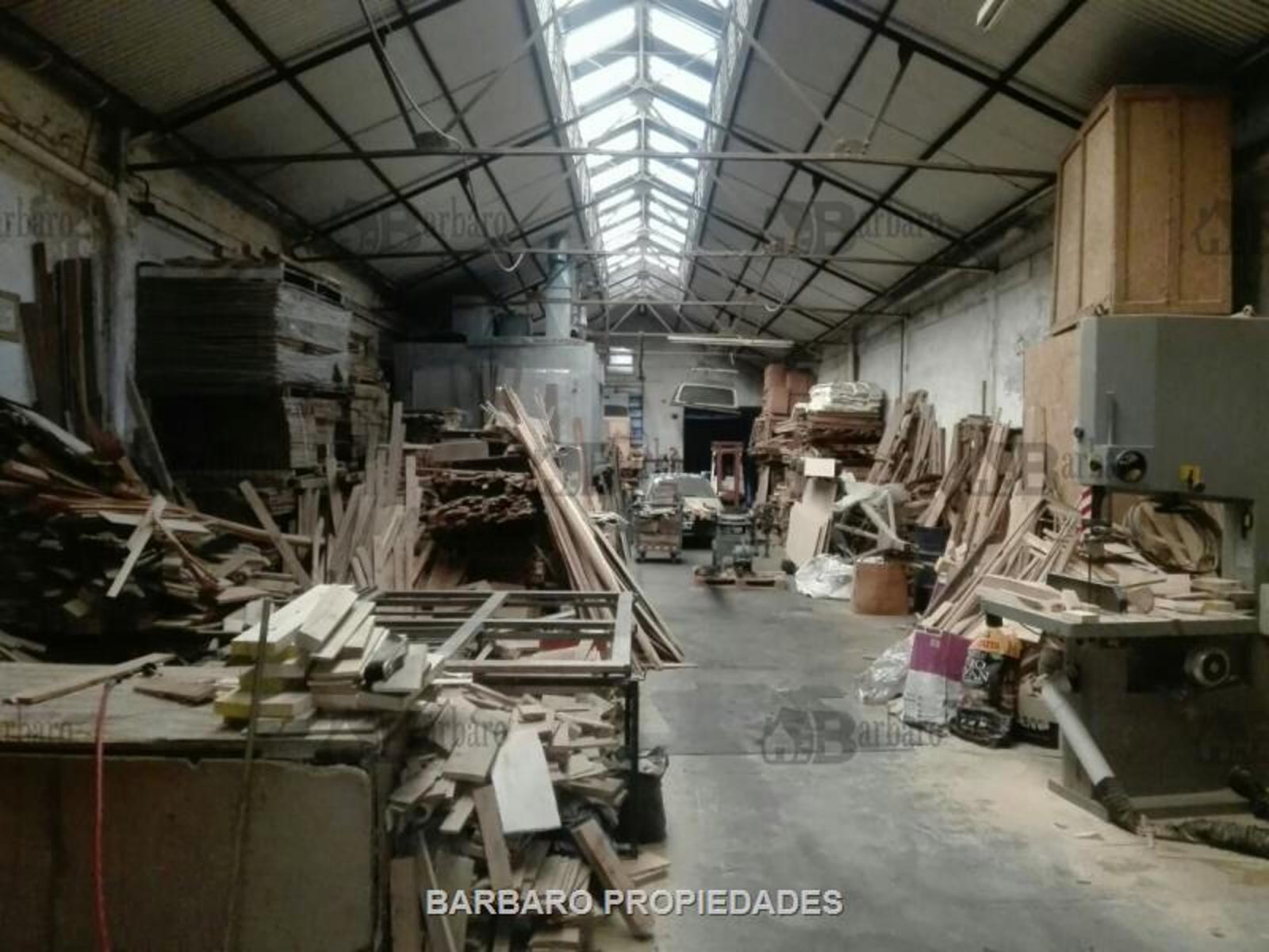 BARBARO ALQUILA GALPON EN VILLA LYNCH — foto 3
