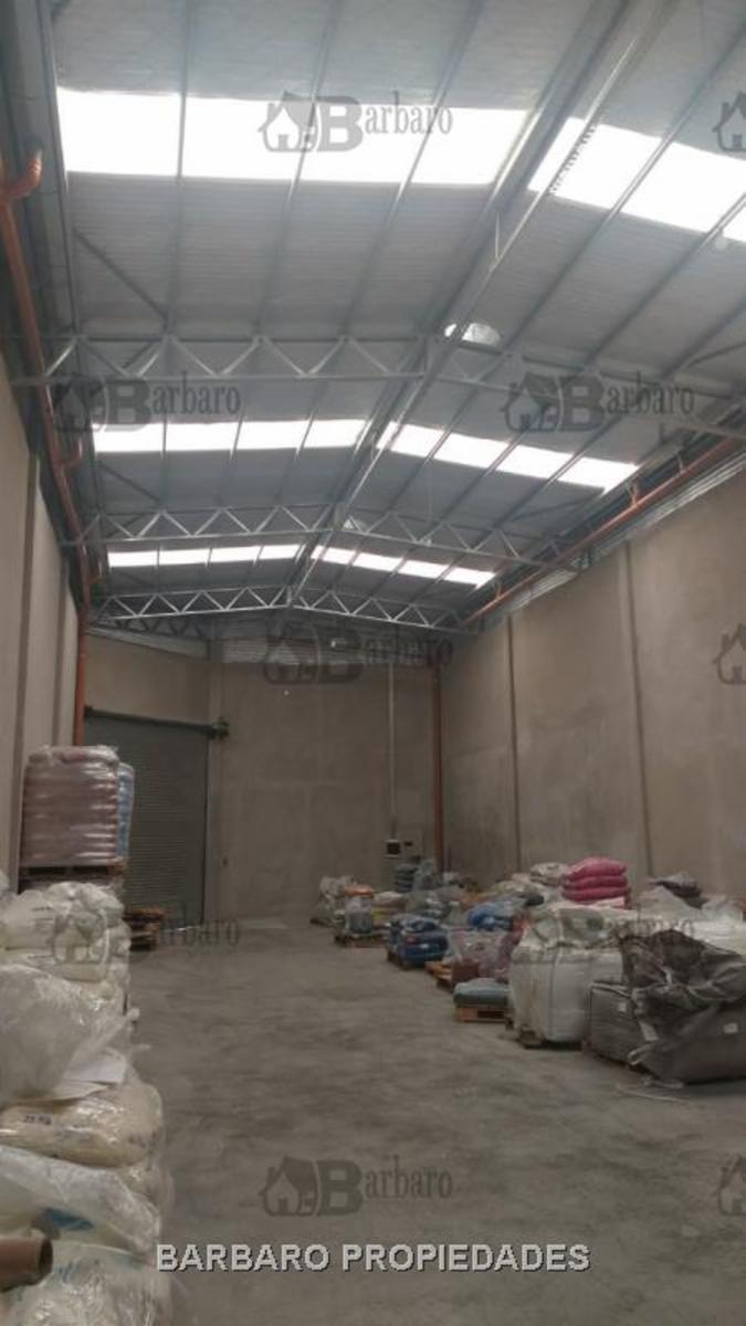 BARBARO VENDE GALPON EN VILLA LYNCH — foto 2