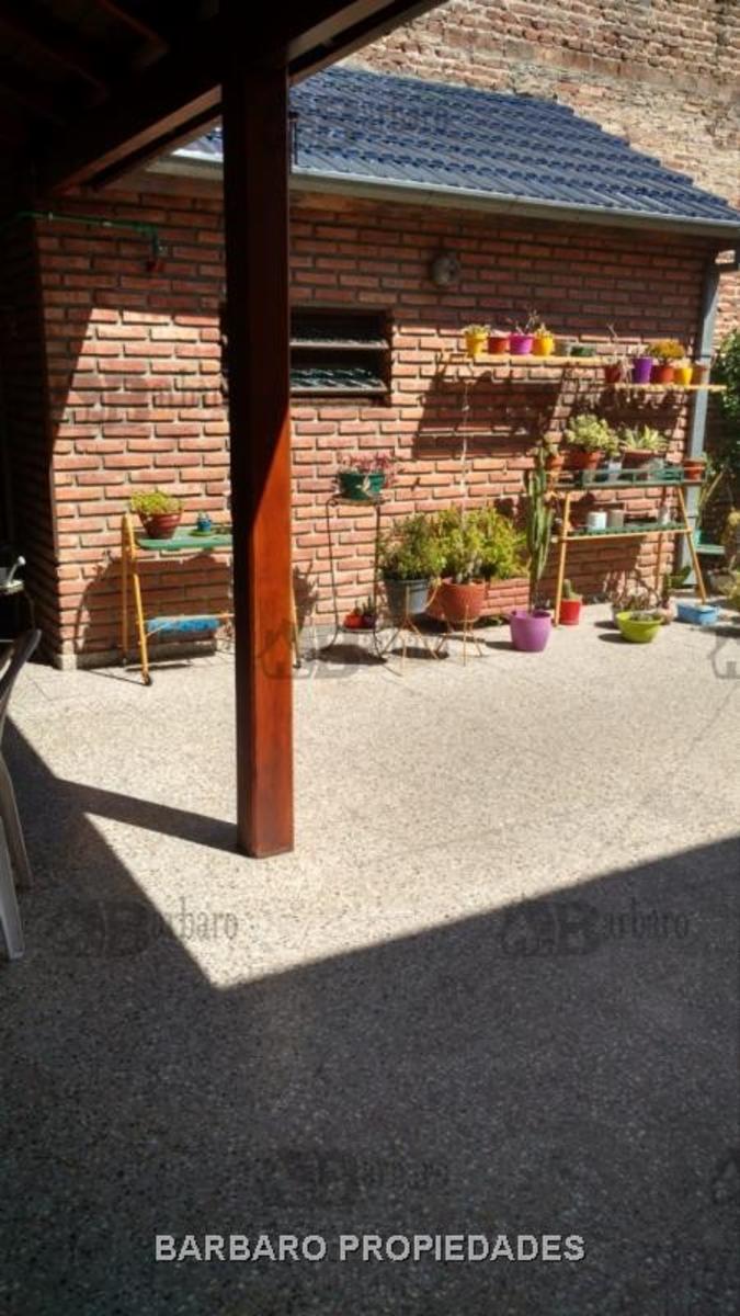 BARBARO VENDE CASA EN SAN MARTIN — foto 2