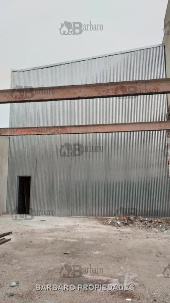 BARBARO VENDE GALPON EN VILLA LYNCH — foto 5