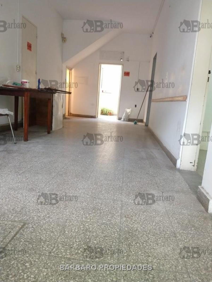 BARBARO ALQUILA LOCAL IDEAL CONSULTORIOS O GERIATRICO EN SAN MARTIN CENTRO - 2