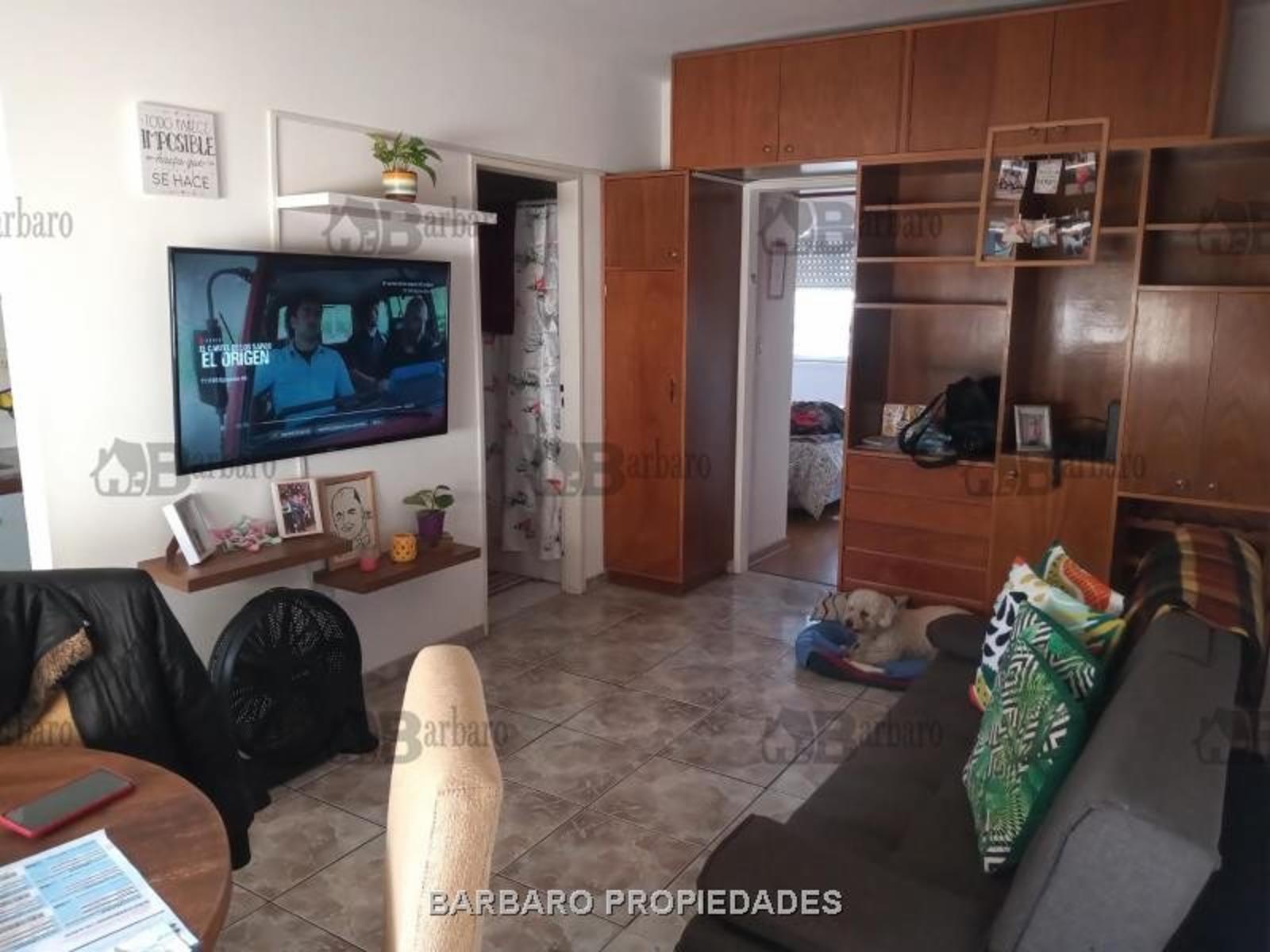 BARBARO VENDE DEPTO EN SAN MARTIN CENTRO