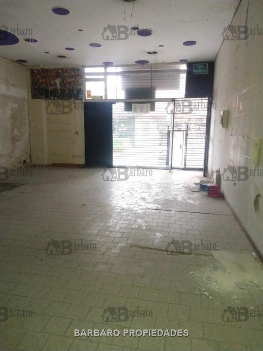 BARBARO ALQUILA LOCAL A METROS DE LA PEATONAL BELGRANO, SAN MARTIN CENTRO - 1