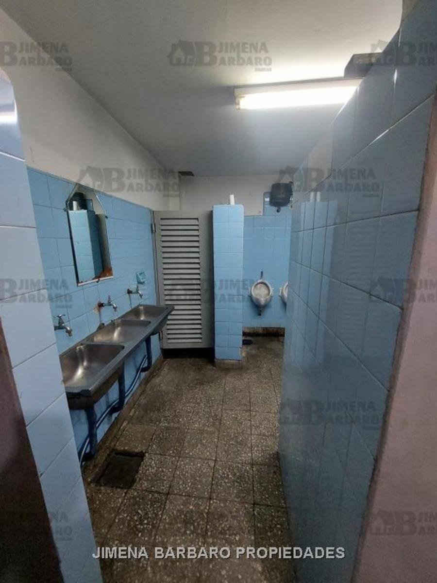 BARBARO ALQUILA GALPON EN VILLA LYNCH — foto 15