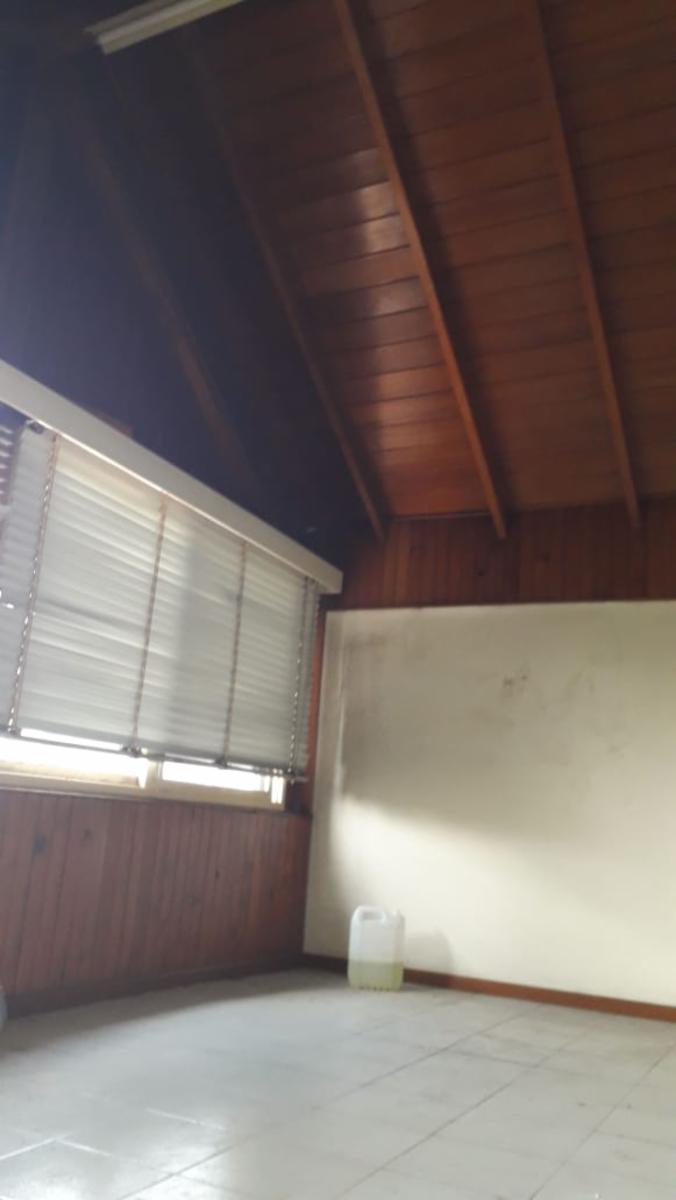 Exc Casa de Categoria 7 amb, 2 piscinas, quincho, gge, 1.000m2 — foto 10