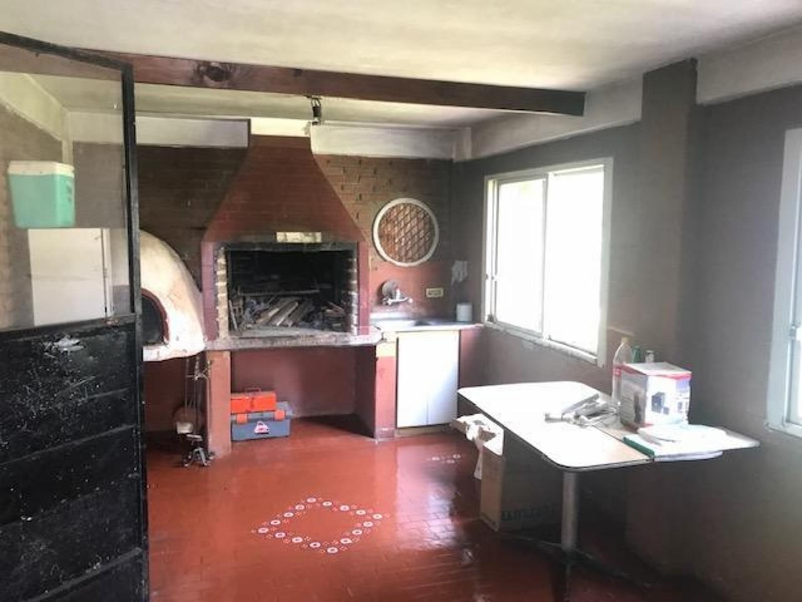 Chalet 6 amb a Modernizar en BºMontecarlo — foto 13