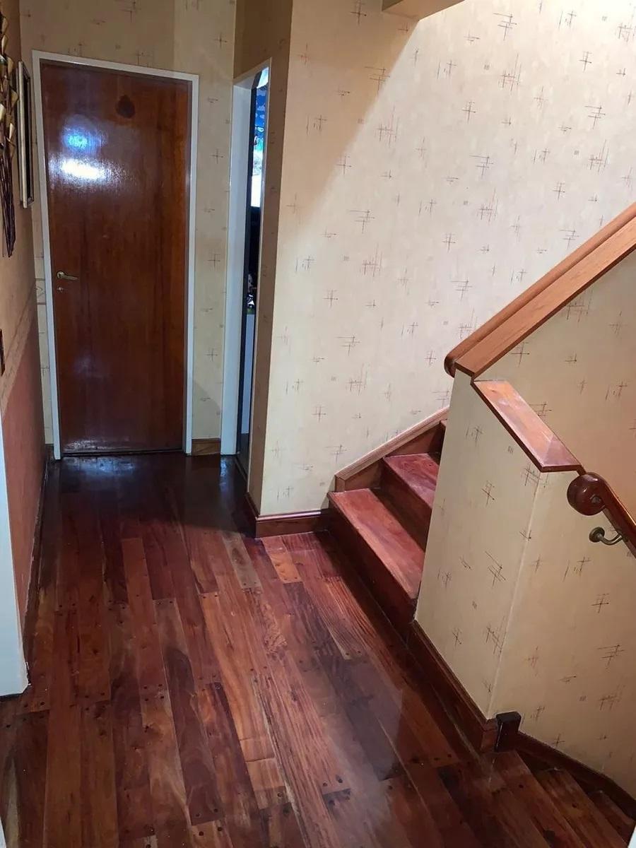 Hermosa Casa en 2 plantas, 5 amb, 2 baños, cochera SAAVEDRA — foto 4