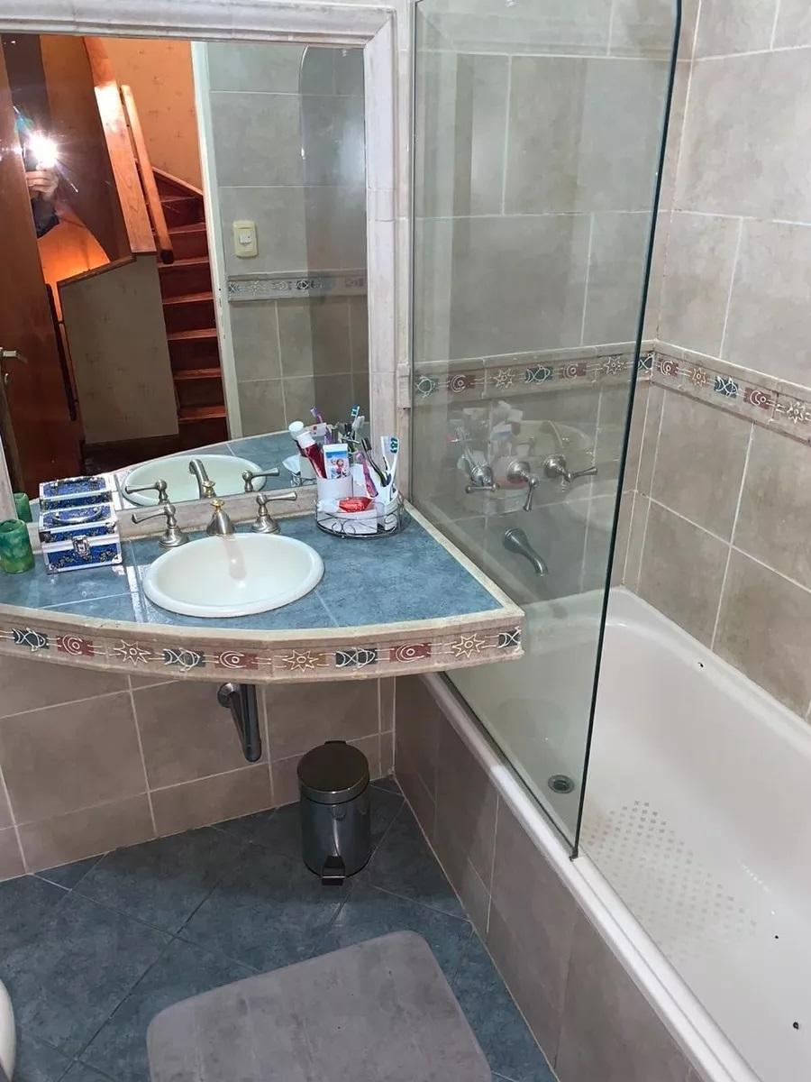 Hermosa Casa en 2 plantas, 5 amb, 2 baños, cochera SAAVEDRA — foto 11