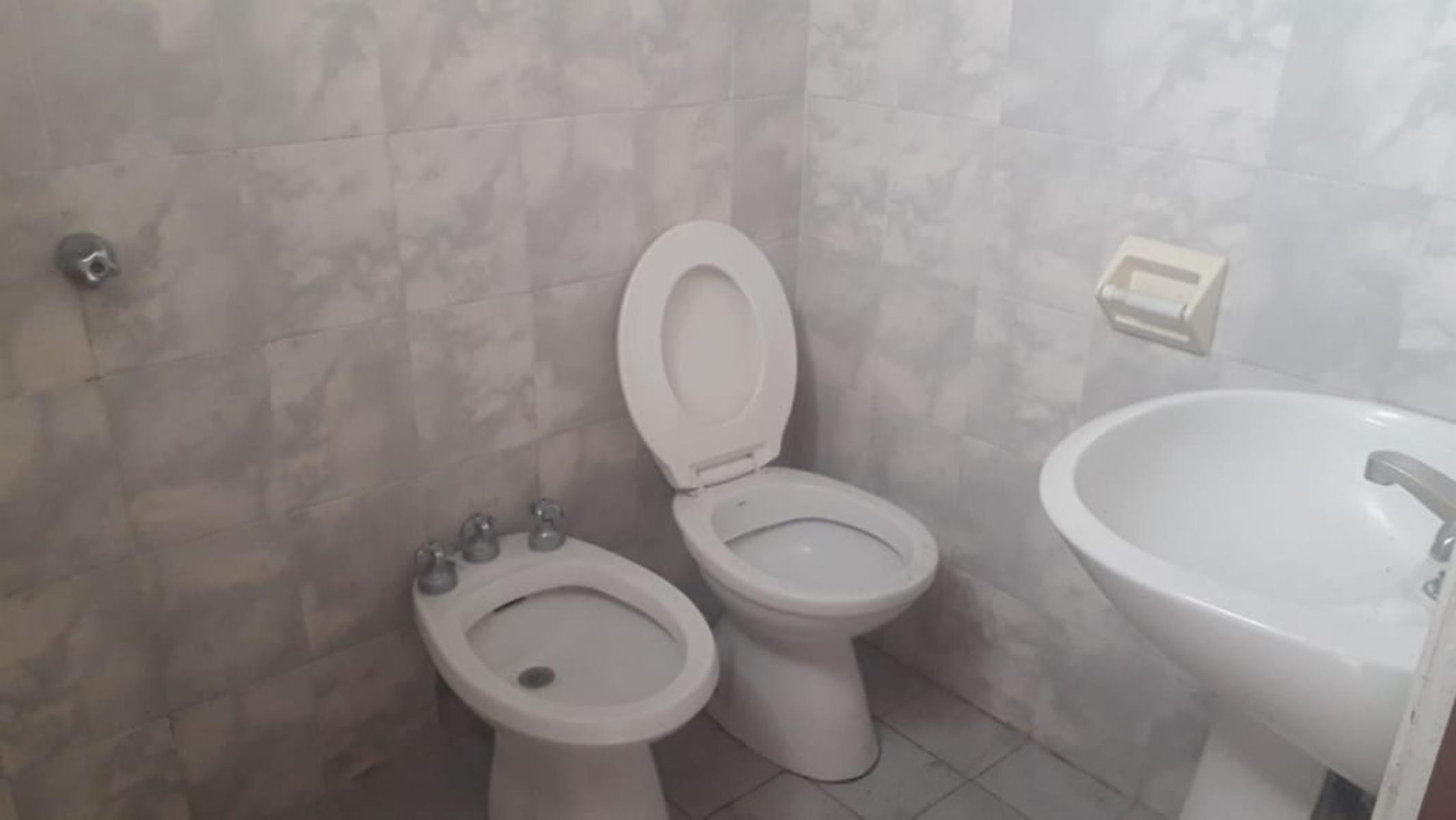 IDEAL INVERSOR PARA RENTA - 7 Deptos s/Lote propio 365m2 - VILLA TESEI — foto 11