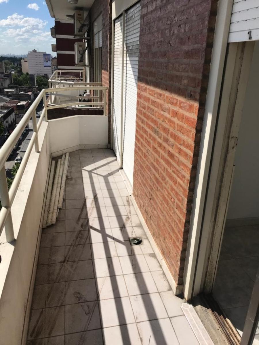 LIQUIDO X VIAJE - DEPTO 3 AMB BCON AL FRENTE- A 1 CUADRA EST QUILMES — foto 6