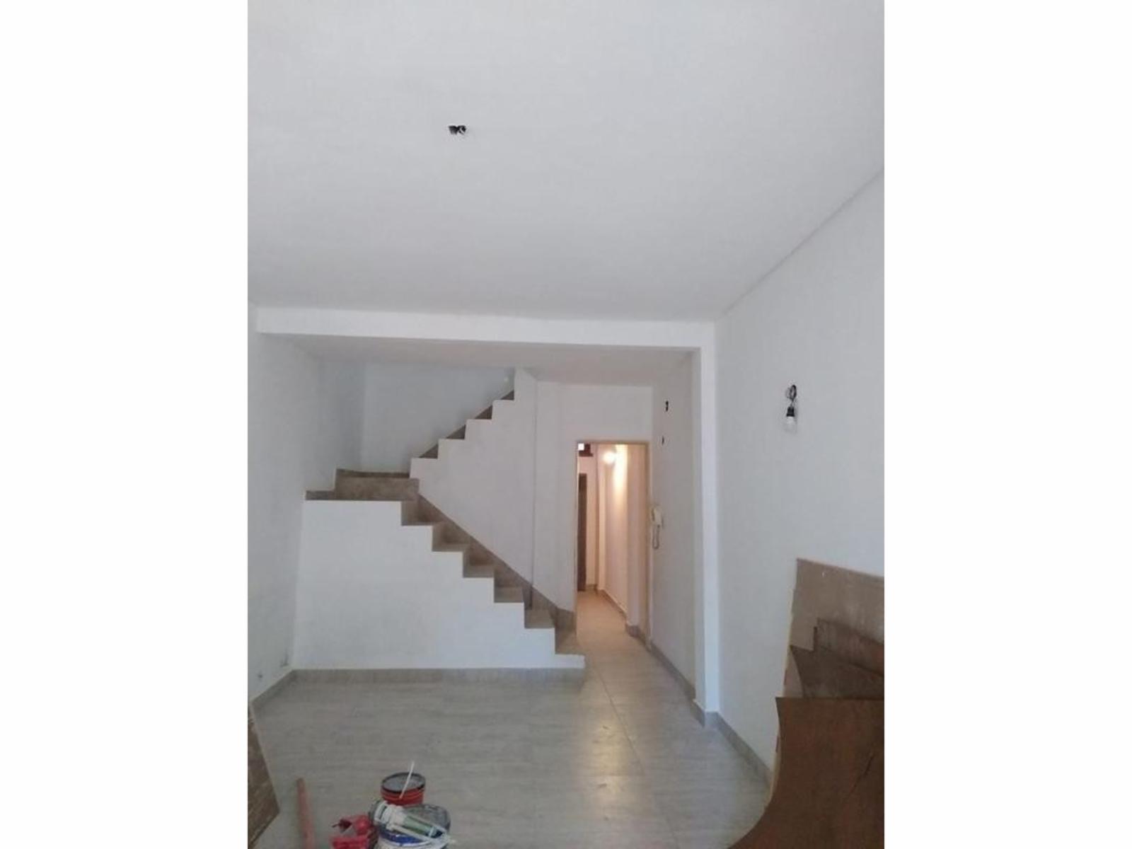 Duplex 3 amb, 2 baños, Hecho a nuevo - RAMOS MEJIA SUR — foto 4